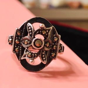 925 Sterling Silver Antique Marcasite Ring